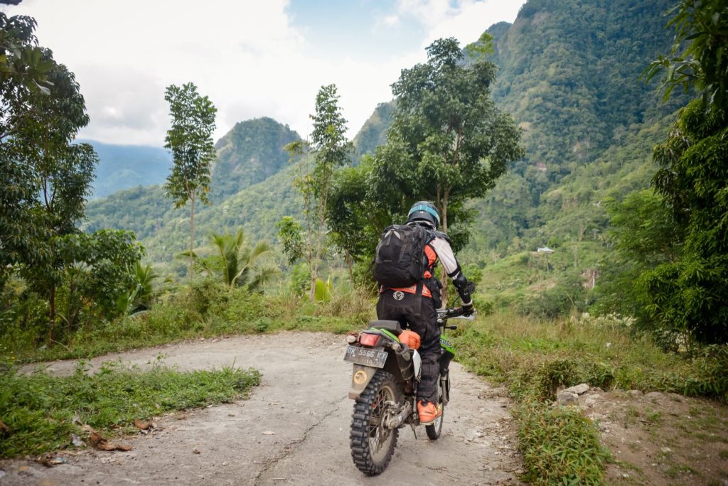 Riding The Flores Mountains