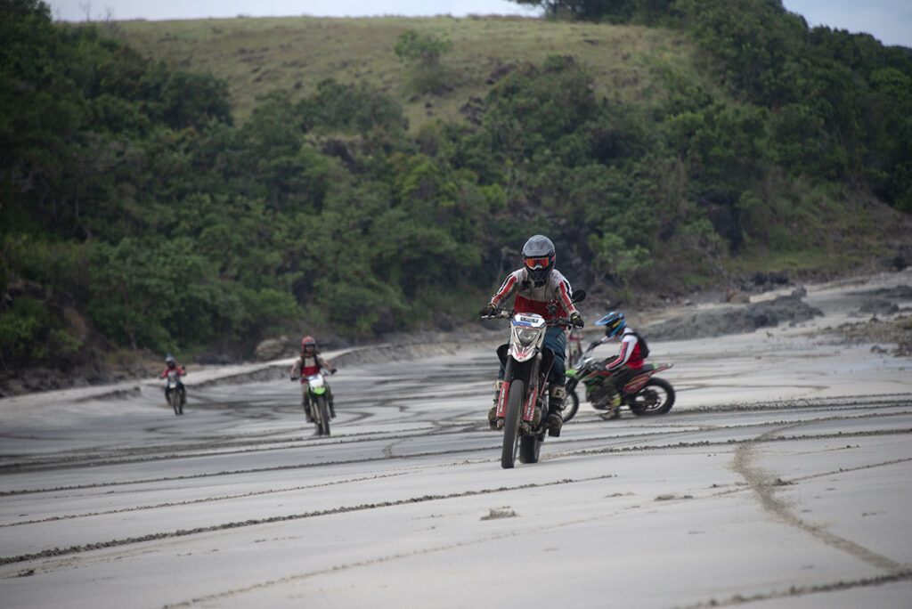 Ride the beaches at low tide