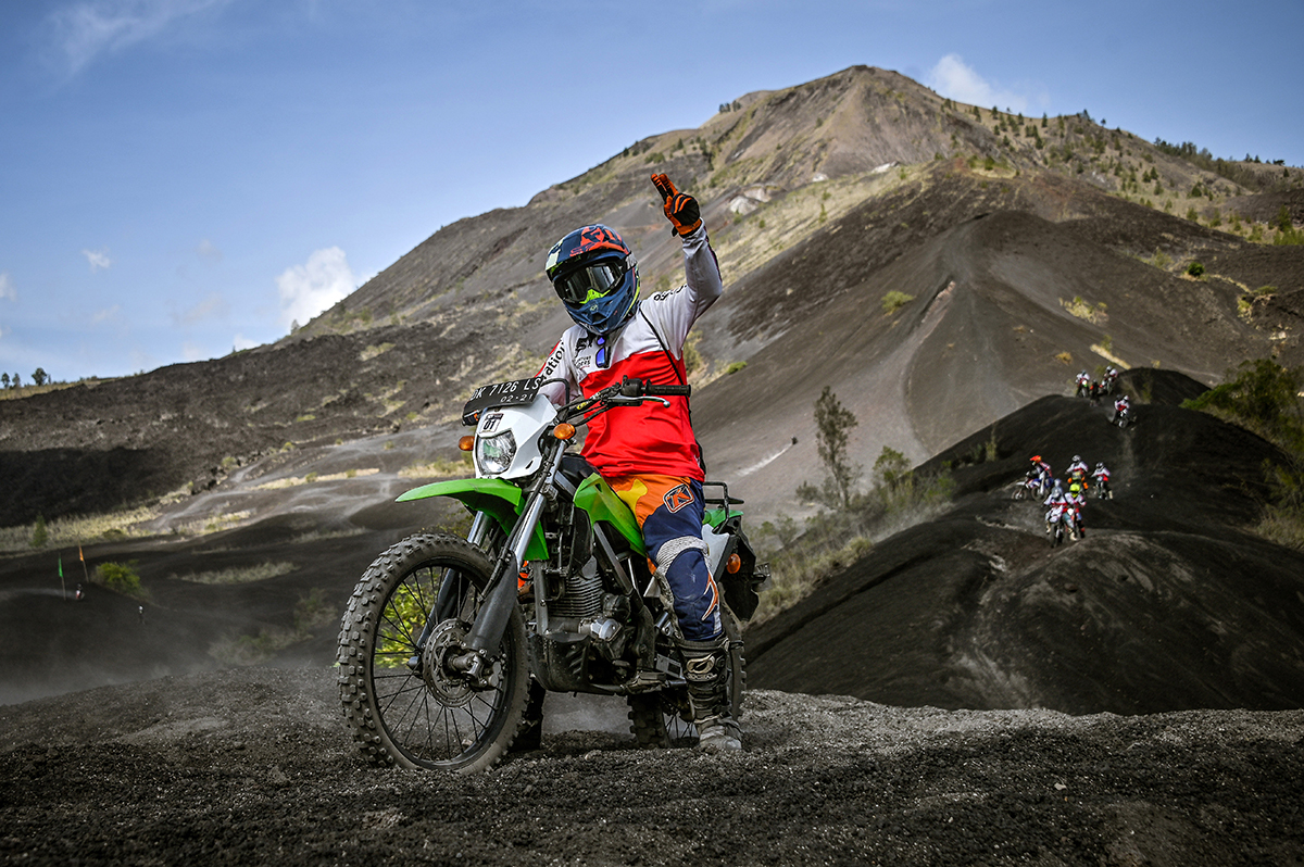 bali volcano dirt bike tour
